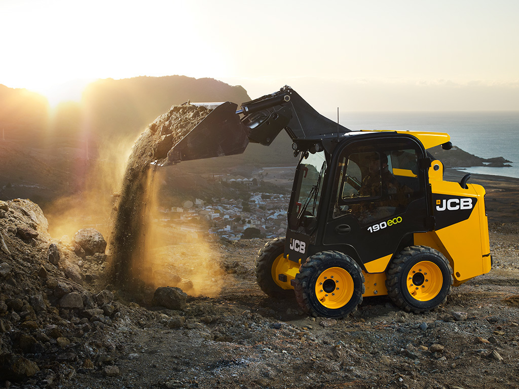 JCB 155滑移裝載機上市在即，歡迎咨詢