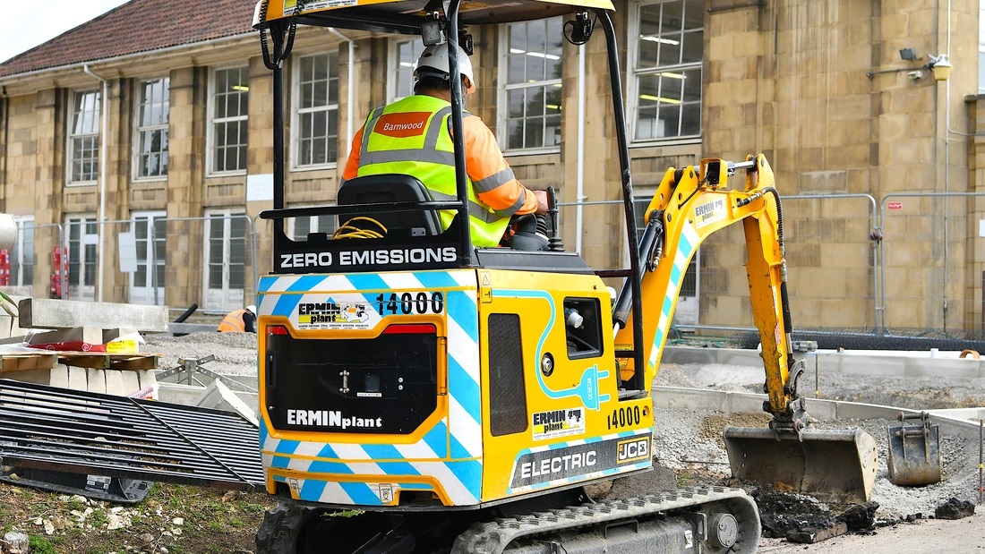 JCB電動(dòng)微挖19C-1E熱銷租賃行業(yè)