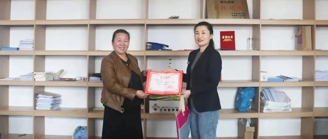 巾幗之花，競綻芳華，為她點贊！