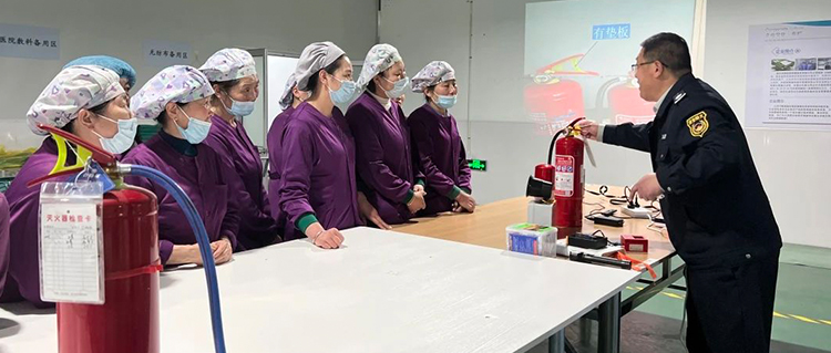 筑牢安全防線，守護(hù)平安生產(chǎn)&mdash;&mdash;國濟(jì)尚領(lǐng)開展洗滌中心消防應(yīng)急演練